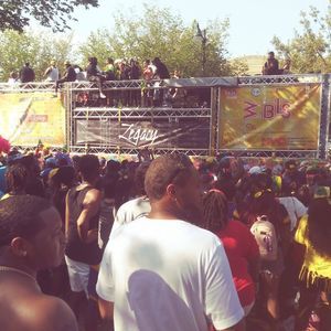 Meet your Posher, Horace